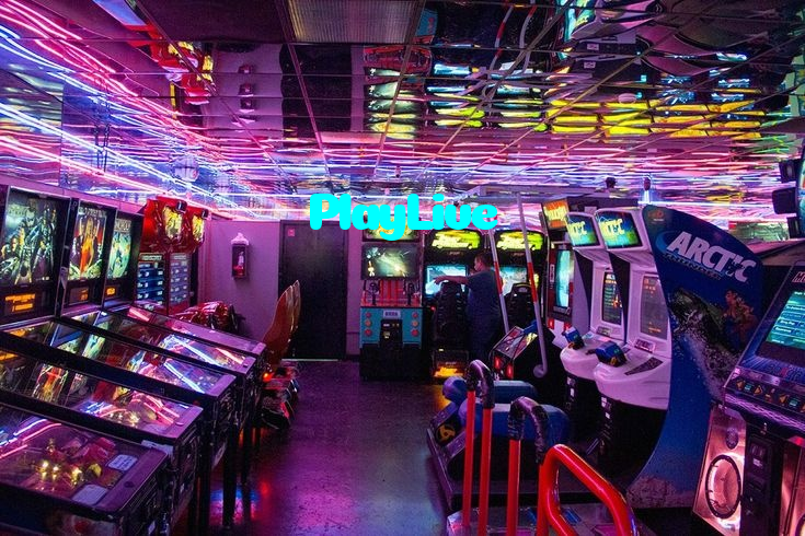 PlayLive casino presented on mobile device in Pakistan with slots and live games